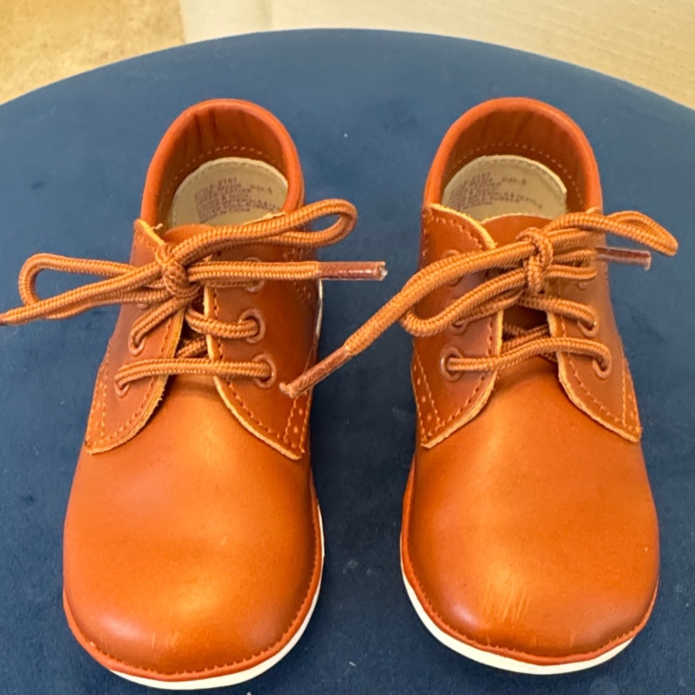 Angel Dear James Boys Lace-Up Shoes - Toddler Size 5.